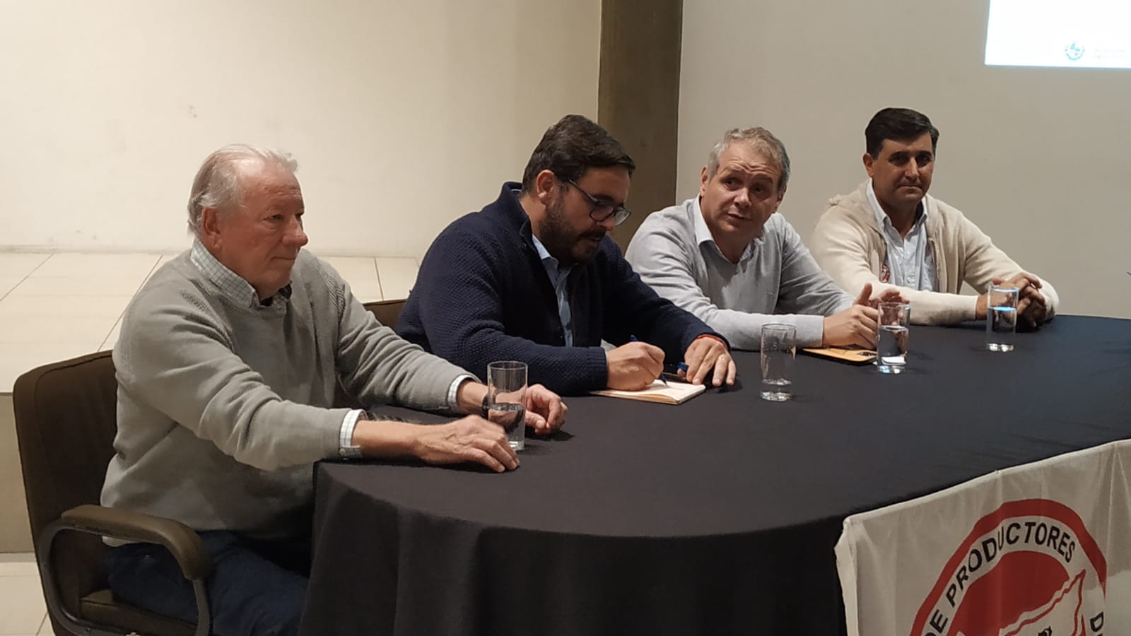 Proyecto Cuencas Lecheras alcanzará a 50 productores de Florida 2
