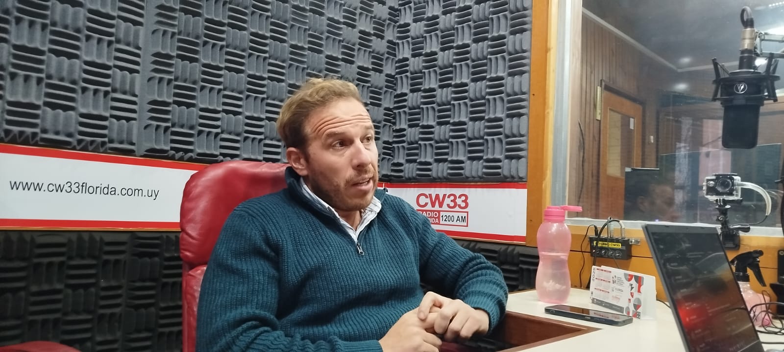 SEBASTIAN VELEZ 2 8 25