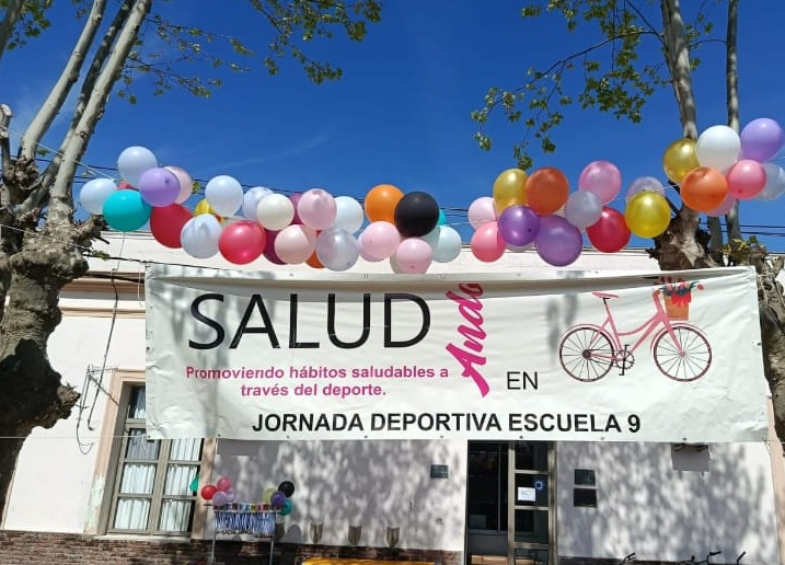 Saludando en Bicicleta Jornada deportiva y educativa en la Escuela 9 de La Cruz