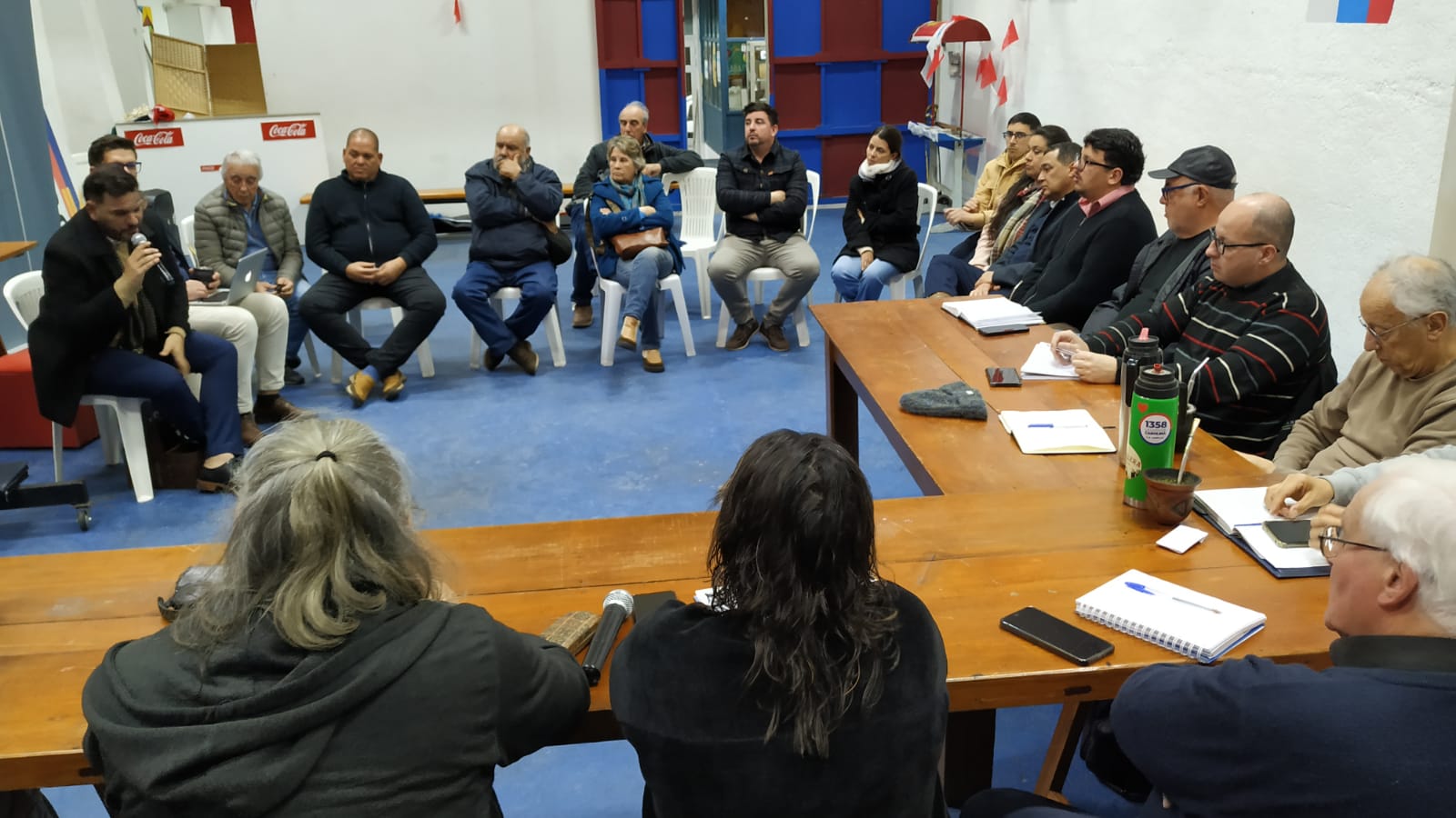 Sector Podemos se reunión con el Frente Amplio1