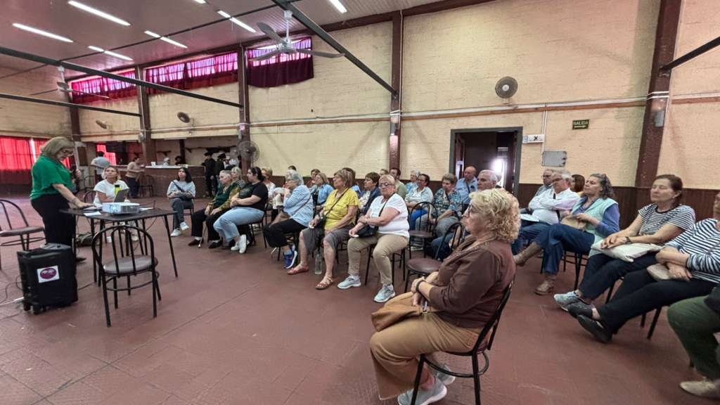Taller de alimentación saludable en la Asociación de Pasivos