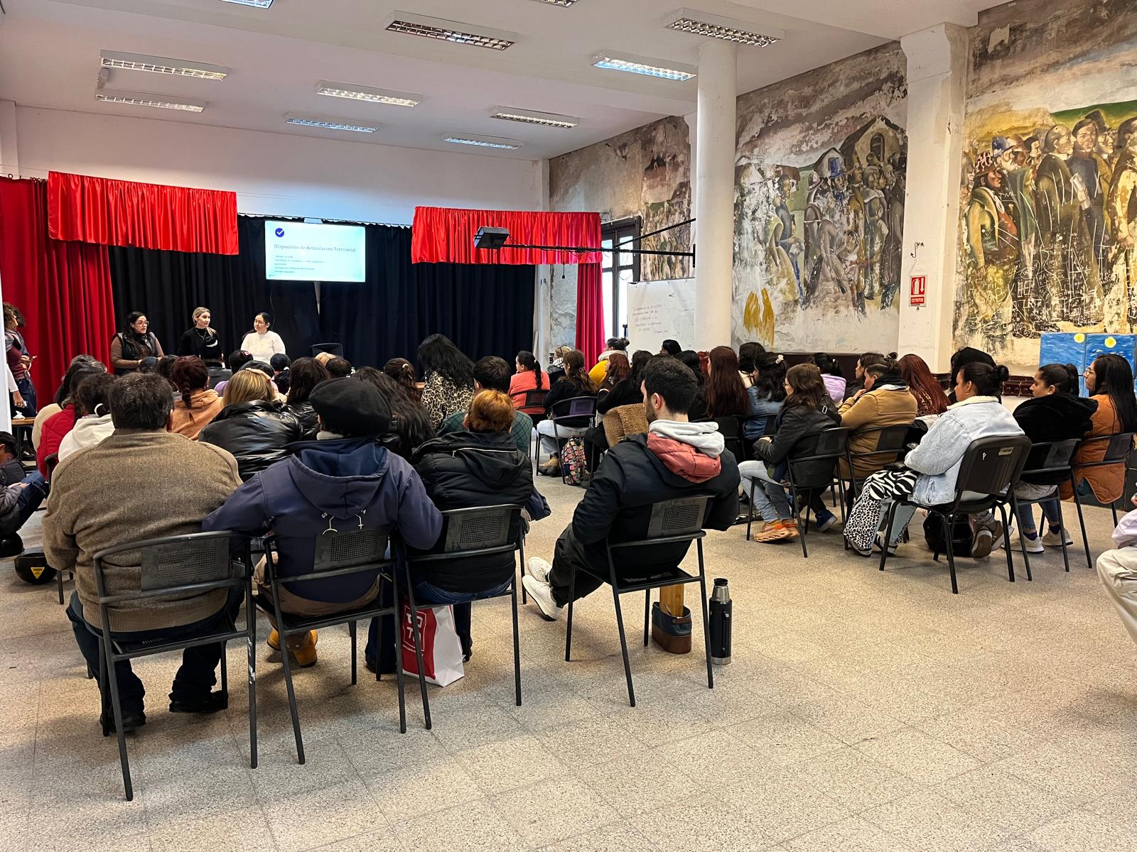 Taller sobre género y violencia en el Liceo Nº2 3