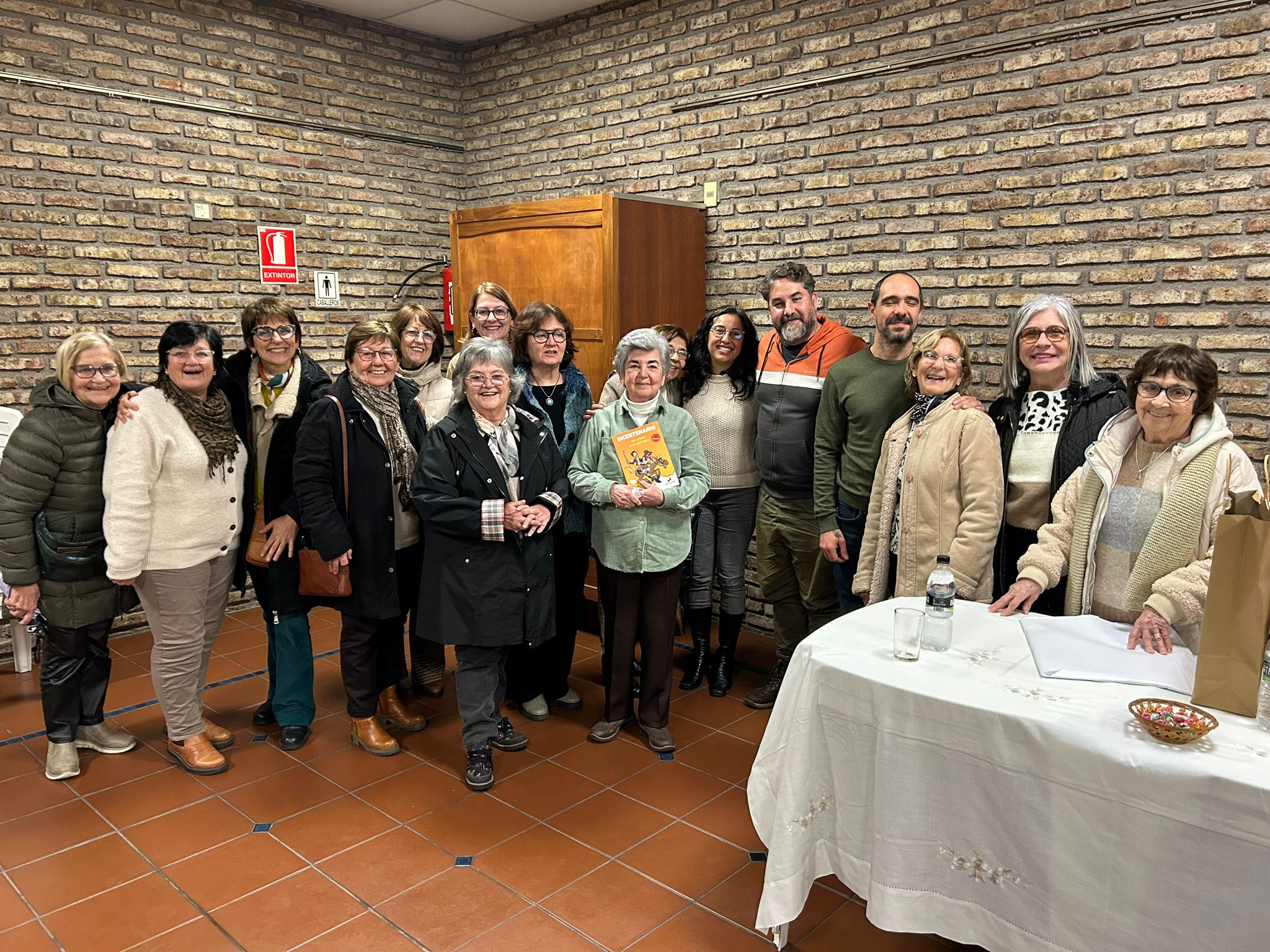 Un cómic con historia UNI 3 Florida celebró el Bicentenario