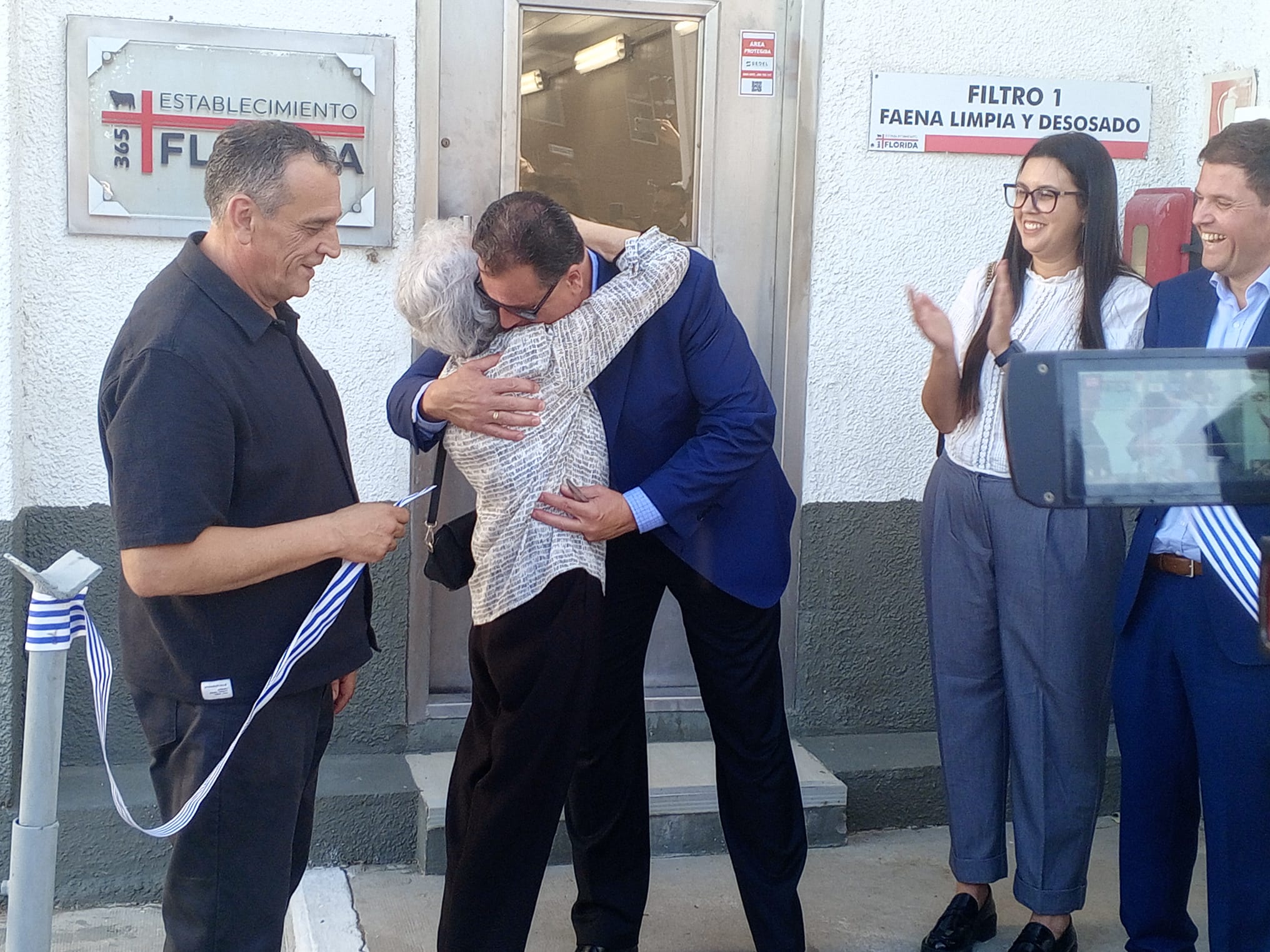 corte de cinta de Saturno Frigorifico Florida 3