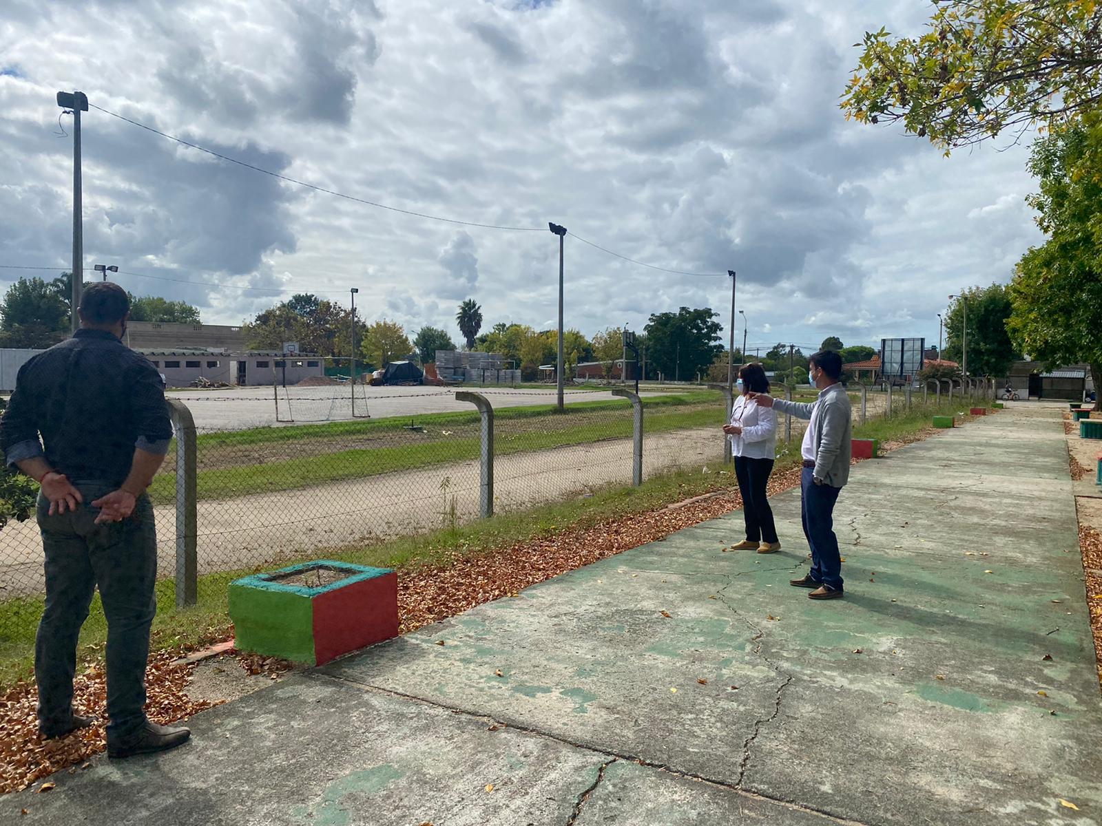 Intendente interina Delia Mutay recorrió varios puntos del departamento 3