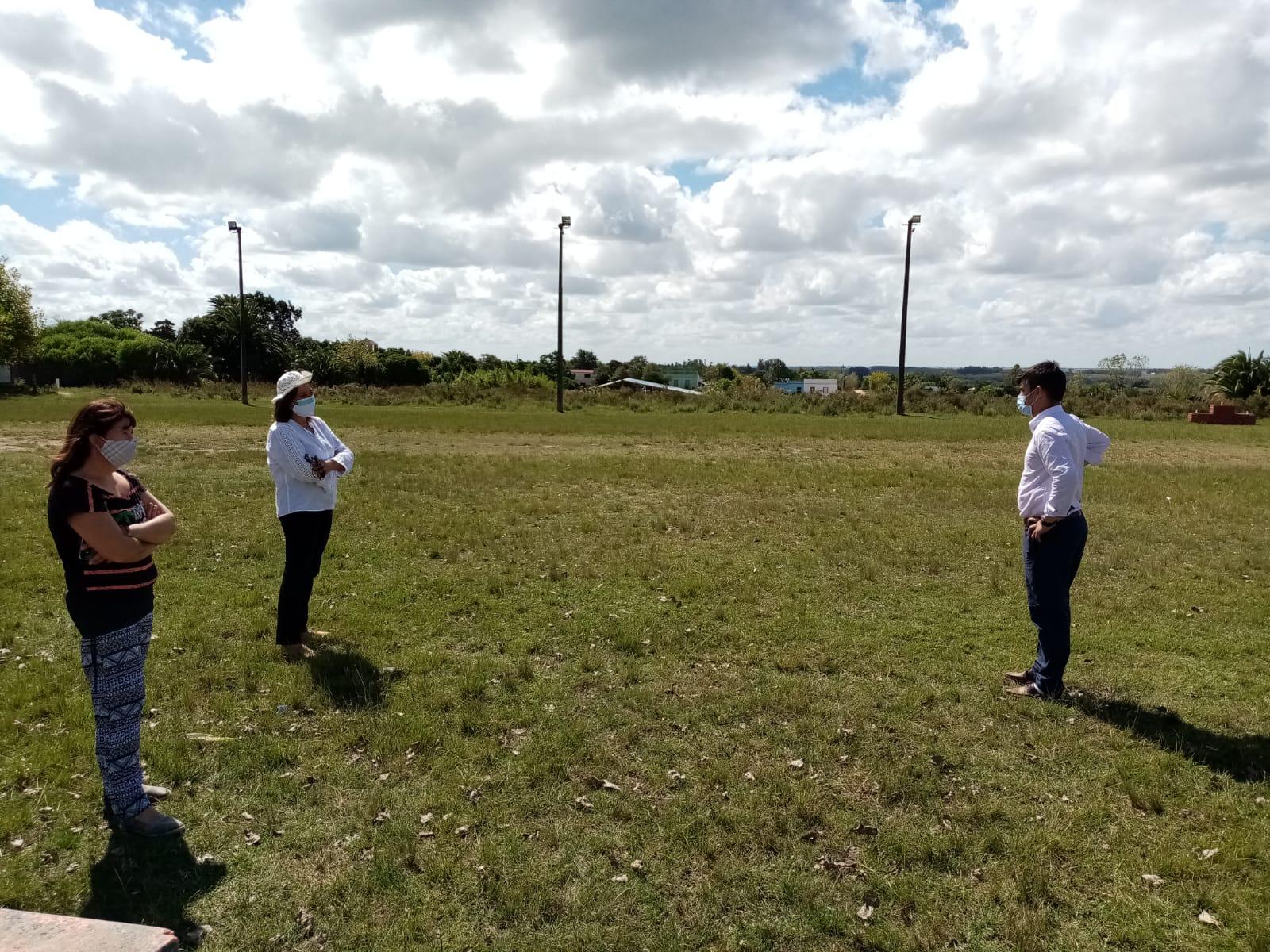 Intendente interina Delia Mutay recorrió varios puntos del departamento 4
