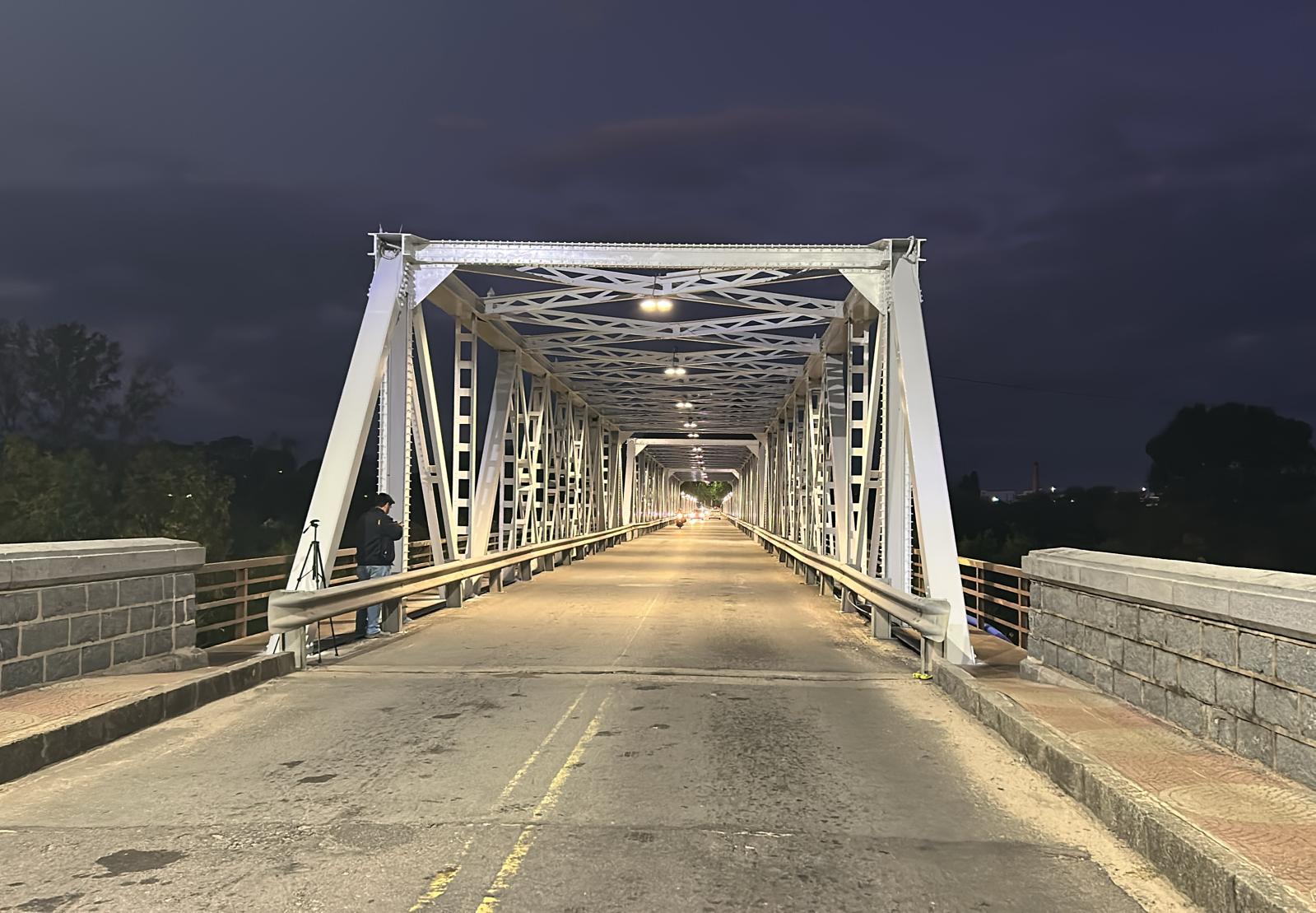 nueva iluminación del puente