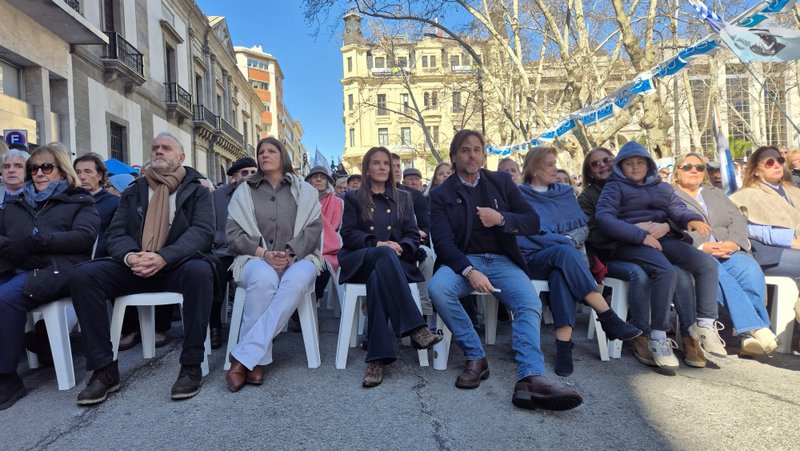 Lacalle_Pou_en_acto_por_los_190_años_del_Partido_Nacional1.jpg