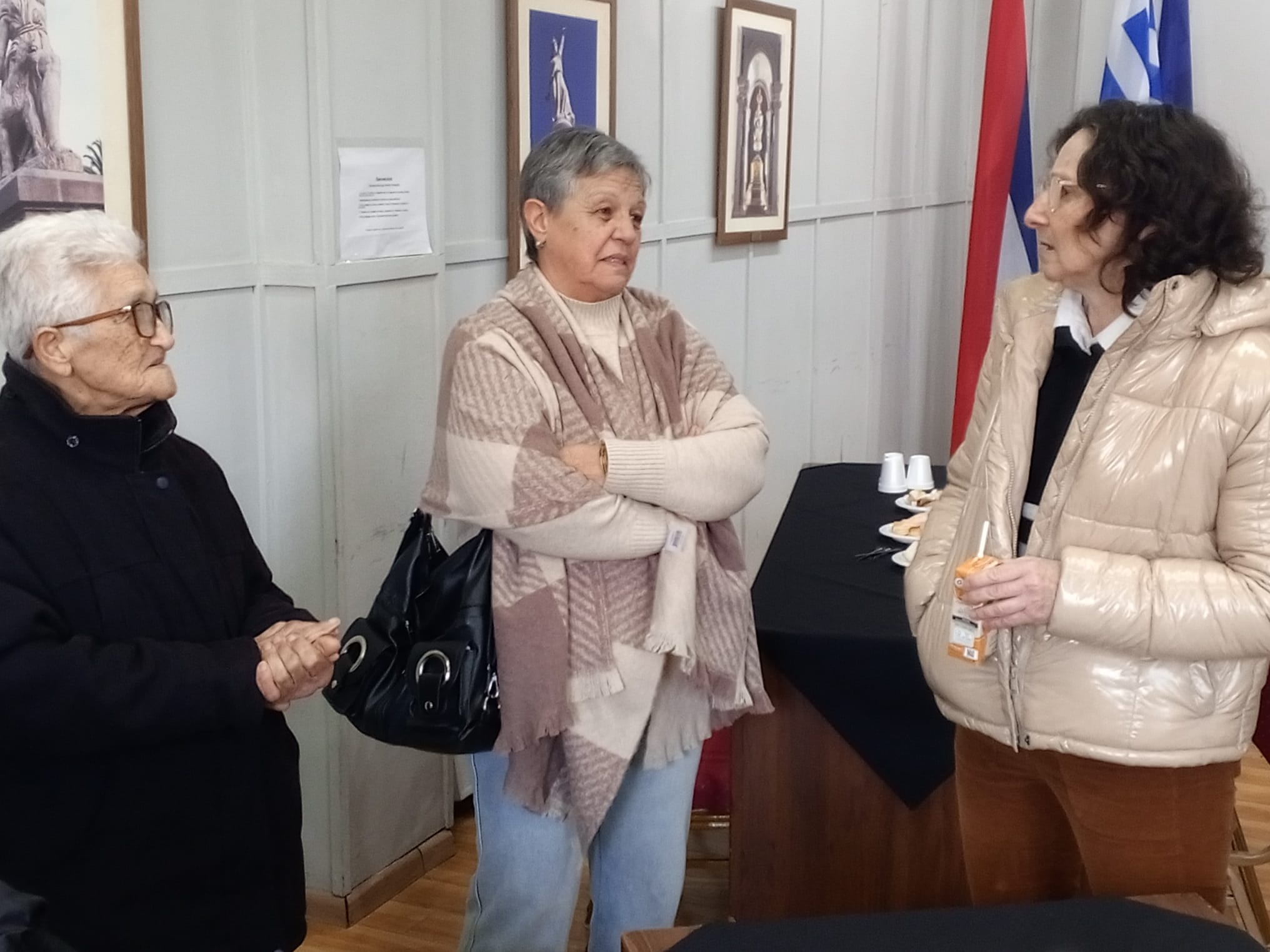 Marisol_Ibarra_presentó_en_Florida_el_libro_Historias_con_Café_2.jpeg