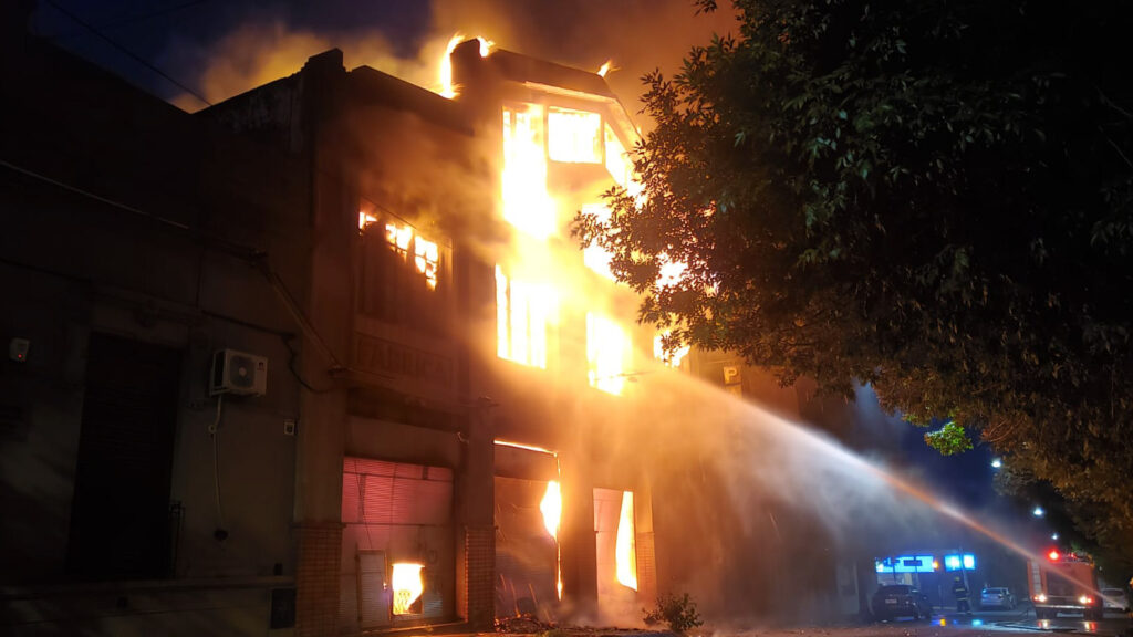 INCENDIO PAYSANDÚ