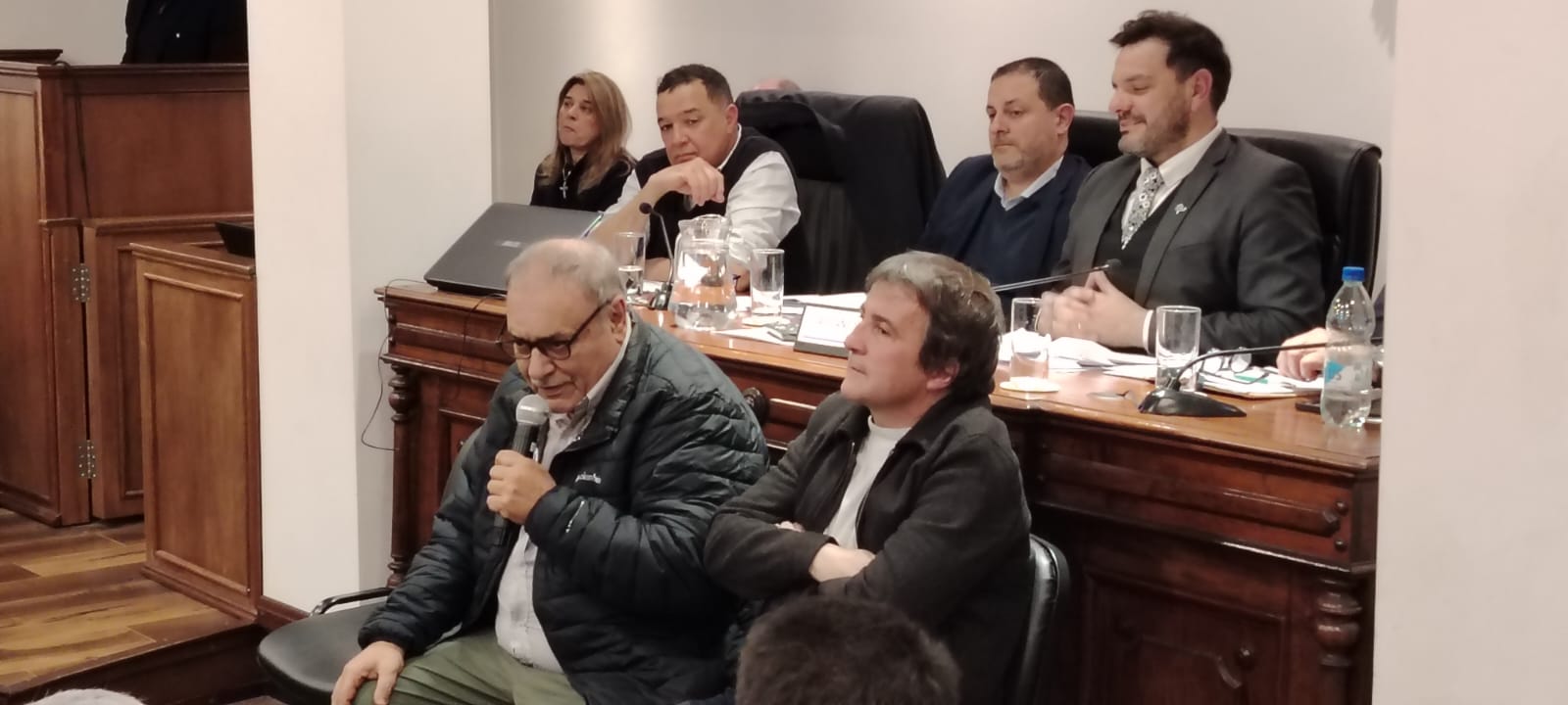 Nuestra_emisora_fue_homenajeada_por_sus_50_años_en_la_Junta_Departamental_5.jpeg