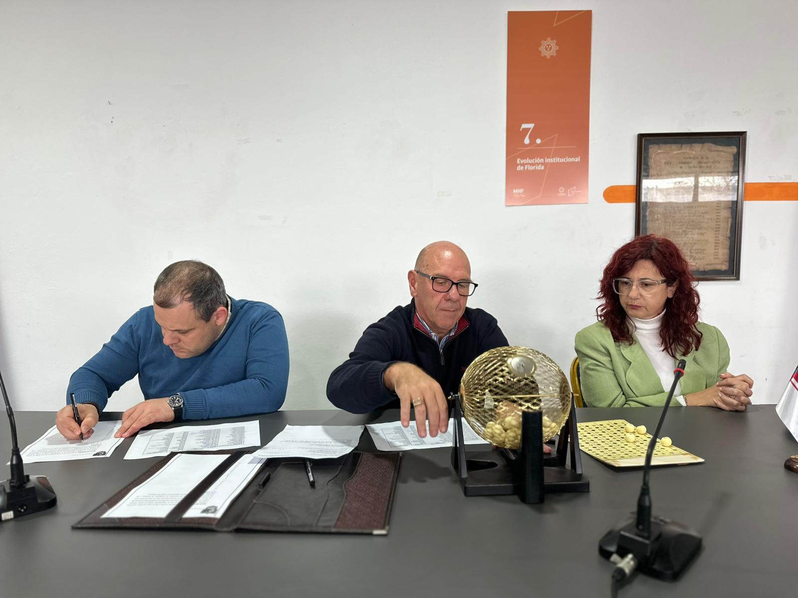 Se_realizó_el_sorteo_de_cupos_para_la_Feria_de_San_Cono_destinada_a_artesanos_y_emprendedores.jpeg